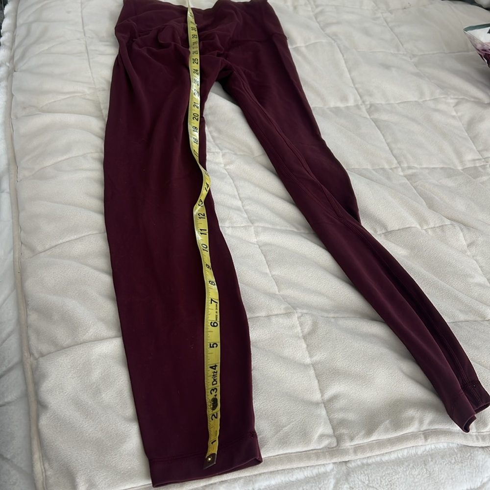 Lululemon Burgundy Leggings | Size 4 | Lightweight | Good Condition - Picture 13 of 13